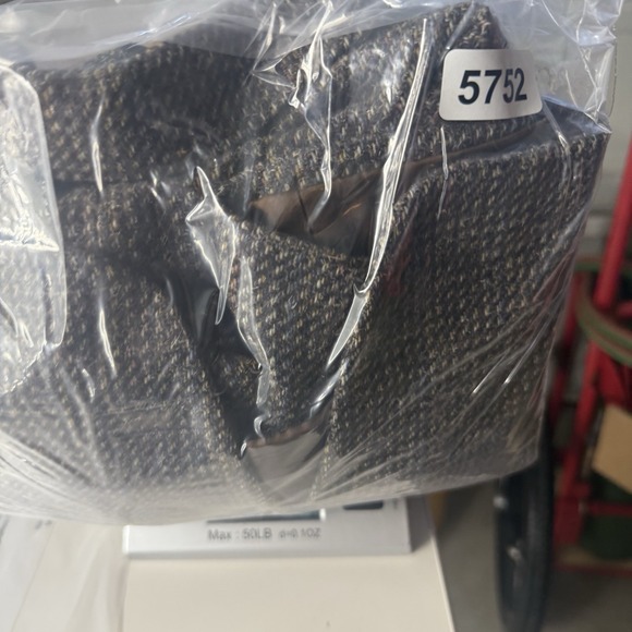 VINTAGE‎ Tweed Jacket Mens 42L Brown Herringbone Wool 2 Button Sport Coat Retro - Picture 16 of 16